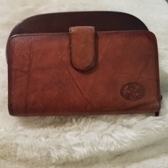 Vintage Buxton Wallet - Picture 4 of 16